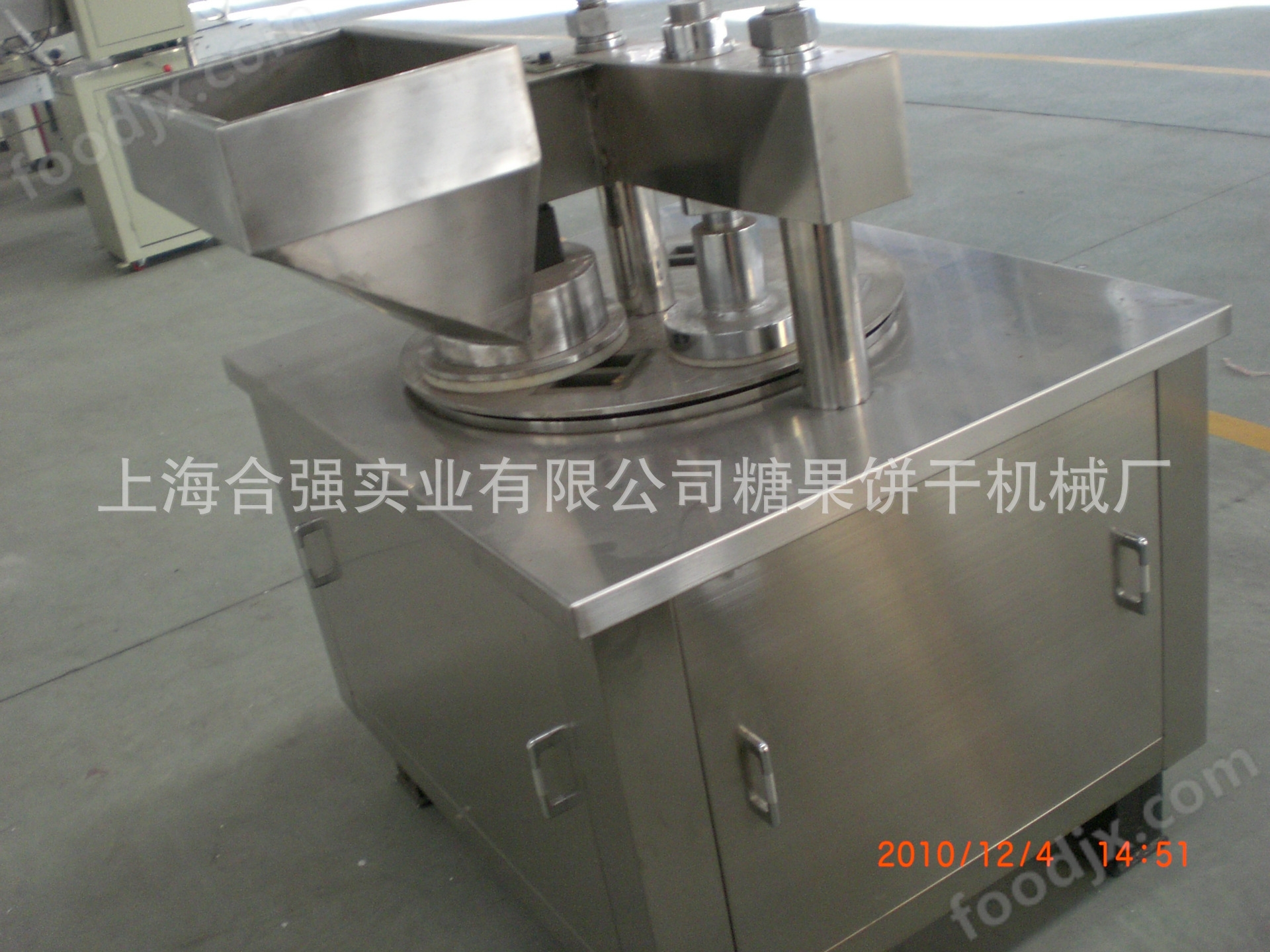 壓縮餅干機/餅干設備/粗糧餅干壓塊生產線