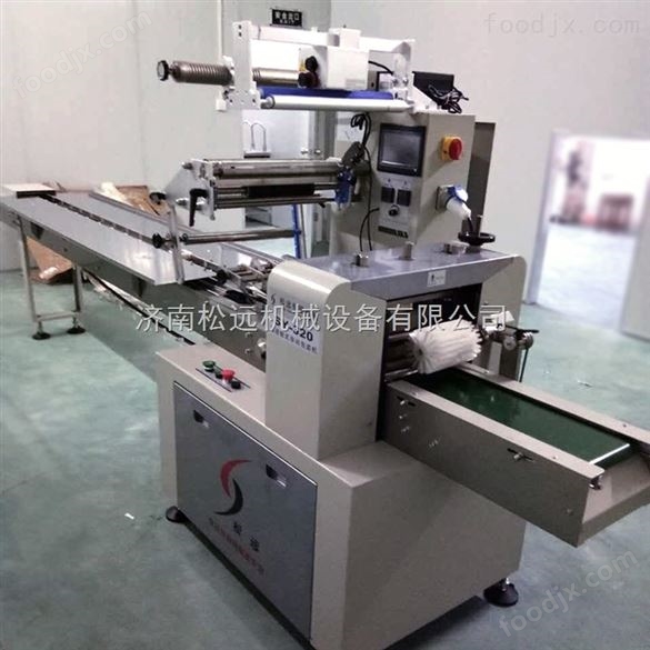 枕式蛋黃派全自動(dòng)包裝機(jī) 糕點(diǎn)包裝機(jī)