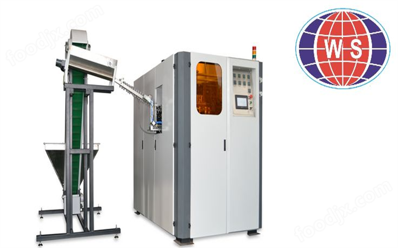 1679983850857451.png 吹瓶机