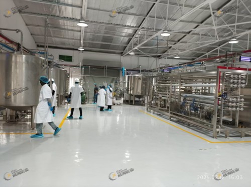 1-椰子加工车间.jpg 1-椰子加工车间.jpg